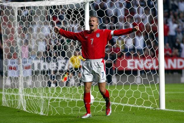 David Beckham (England) - Torjubel Fußball Länderspiel Herren Länderspiel 2004, Testspiel, Test, Freundschaftsspiel, Nationalmannschaft, Nationalteam Einzelbild Newcastle Glück, Begeisterung, Freude,