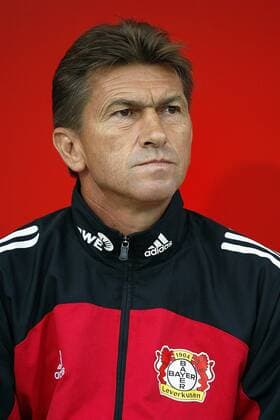 Trainer Klaus Augenthaler (Leverkusen) Fußball 1. BL Herren DFB-Pokal 2004 2005, Pokalspiel, Bayer 04 Leverkusen Porträt Mainz