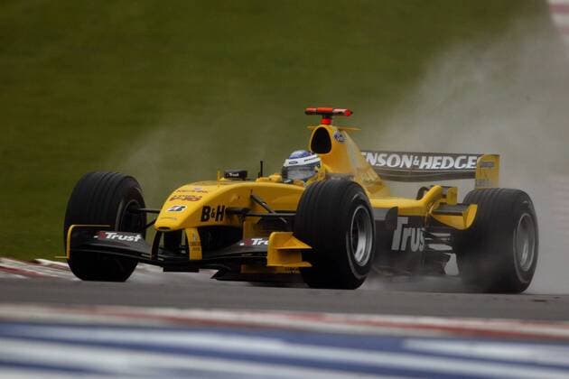 Nick Heidfeld (Deutschland Jordan-Cosworth) wirbelt mit seinem Boliden eine Menge Wasser auf Motorsport Grand Prix Herren Großer Preis von Belgien 2004, Formel 1 Weltmeisterschaft, F1, F, GP, WM, Qualifying, Vdig Einzelbild Spa-Francorchamps Dynamik,