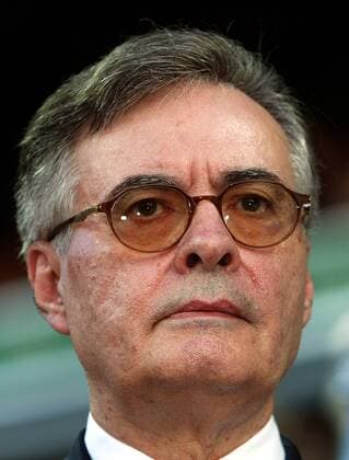 DFL Geschäftsführer Wilfried Straub (Deutschland) Fußball 1. BL Herren Saison 2004 2005 Porträt Bremen