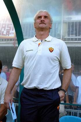 Trainer Rudi Völler (Roma) verkniffen Fußball Herren Saisonvorbereitung Serie A 2004 2005, 1. Italienische Liga, Vorbereitung, Test, Testsspiel, AS Rom Einzelbild Rom