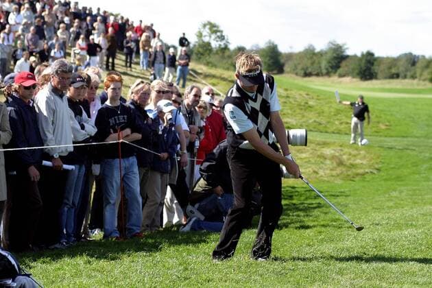 Raphael Jacquelin (Frankreich) im Rough Golf Herren Linde German Masters 2004, Golfen, European PGA Tour, Vdig Gruppe Gut Lärchenhof Köln Pulheim