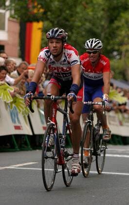 Kevin van Impe (Belgien Lotto Domo) vor Erik Dekker (Niederlande Rabobank) Radsport Herren Internationale Rheinland-Pfalz-Rad-Rundfahrt 2004, Straßenradsport, Straße, Rad, Vdig, Gruppe 2. Etappe Worms - Mainz