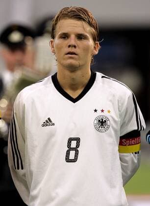 Eugen Polanski (Deutschland U19) Fußball Länderspiel Herren Länderspiel 2004, Testspiel, Freundschaftsspiel, Nationalmannschaft, Nationalteam, Nationaltrikot Porträt Duisburg