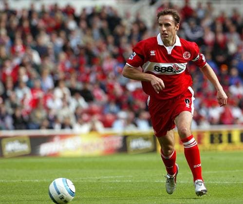 Gareth Southgate (Middlesbrough) am Ball Fußball Herren English Premier League 2004 2005, 1. Englische Liga, FC Middlesbrough Einzelbild Middlesbrough Dynamik,
