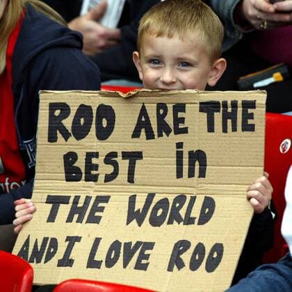 Liebesbekenntnis eines jungen Fans für Wayne Rooney: Roo are the best in the world an i love Roo Fußball Herren English Premier League 2004 2005, 1. Englische Liga, Manchester United FC, ManU Einzelbild Manchester