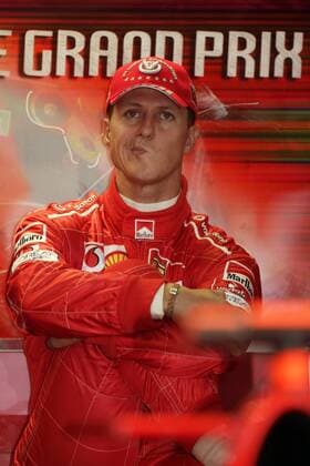 Michael Schumacher (Deutschland Ferrari) nachdenklich Motorsport Grand Prix Herren Großer Preis von Japan 2004, Formel 1 Weltmeisterschaft, F1, F, GP, WM Einzelbild International Racing Course Suzuka Nachdenklichkeit, Skepsis,