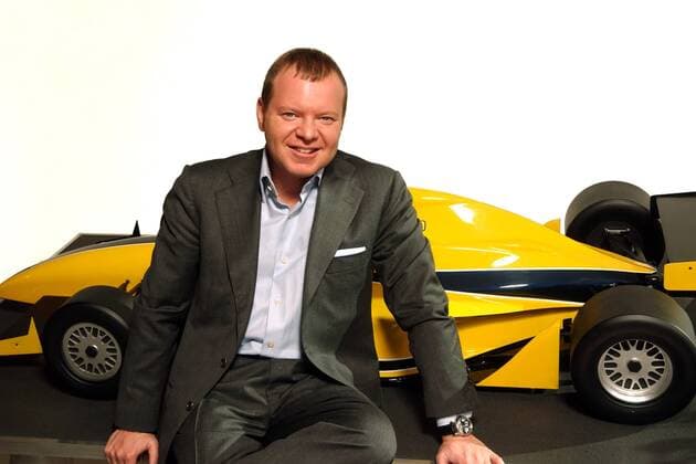 Teamowner Alexander Shnaider (Rußland Midland F1) bringt in Zusammenarbeit mit Dallara Automobili seinen neu gegründeten Rennstall in der Formel 1 Saison 2006 an den Start Motorsport Herren Formel 1 2004, F1, F, Shooting, Fotoshooting, Fototermin, Vdig, Einzelbild Parma, Alex