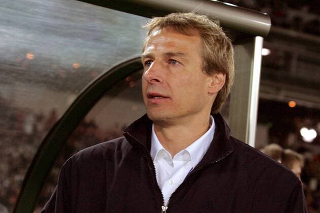Bundestrainer Jürgen Klinsmann (Deutschland) - NOT TO BE PUBLISHED IN JAPANESE MEDIA Fußball Länderspiel Herren Asienreise 2004, Asientour, Länderspiel, Freundschaftsspiel, Test, Testspiel, Nationalmannschaft Porträt Asien Länderspielreise Yokohama