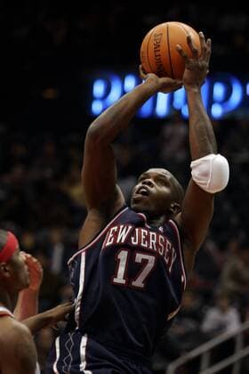 Eric Williams (New Jersey Nets) - Sprungwurf - PUBLICATION ONLY FOR GERMAN, SWISS, AUSTRIAN AND HUNGARIAN MEDIA (Icon94501974) Basketball Herren NBA 2004 2005, Vdig Einzelbild Atlanta Dynamik, EDITORIAL USE ONLY