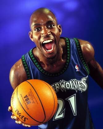 Kevin Garnett (Minnesota Timberwolves) - I love this game - PUBLICATION ONLY FOR GERMAN, SWISS; AUSTRIAN AND HUNGARIAN MEDIA (Icon7370033) Basketball Herren NBA 2002 2003, Minnesota Timberwolves, Shooting, Fotoshooting, Fototermin Porträt Minneapolis Freude, Begeisterung, EDITORIAL USE ONLY