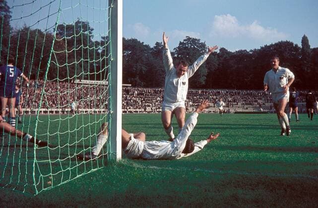 Torjubel Preußen Münster Fußball Herren Regionalliga West 1964 1965, Preußen Münster, Vdia Gruppe Marl Freude, Begeisterung,