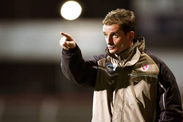 Trainer Petrik Sander (Cottbus) gibt Anweisungen Fußball 2. BL Herren Saison 2004 2005, Test, Testspiel, Winterpause, FC Energie Cottbus Einzelbild Cottbus