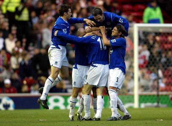 Torjubel Everton, v.re.: Alessandro Pistone, David Weir, Duncan Ferguson, Lee Carsley und Kevin Kilbaine Fußball Herren English Premier League 2004 2005, 1. Englische Liga, FC Everton, Vdig Gruppe Middlesbrough Begeisterung, Freude,