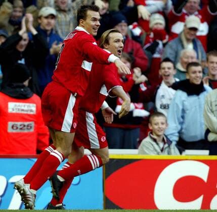 Torschütze Boudewijn Zenden (re.) jubelt mit Szilard Nemeth (beide Middlesbrough) Fußball Herren English Premier League 2004 2005, 1. Englische Liga, FC Middlesbrough, Vdig Gruppe Middlesbrough Begeisterung, Freude,