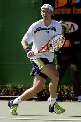 Rainer Schüttler (Deutschland) Tennis Herren Australian Open 2005, ATP Tour, Grand Slam, Hartplatz, Hardcourt, Hartplatztennis, Hartplatzturnier, Einzelbild Melbourne