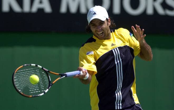 Fernando Gonzalez (Chile) - Vorhand Tennis Herren Australian Open 2005, ATP Tour, Grand Slam, Vdig Einzelbild Melbourne