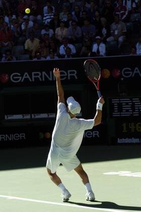 Andre Agassi (USA) - Aufschlag Tennis Herren Australian Open 2005, ATP Tour, Grand Slam, Hartplatz, Hardcourt, Hartplatztennis, Hartplatzturnier Einzelbild Melbourne d