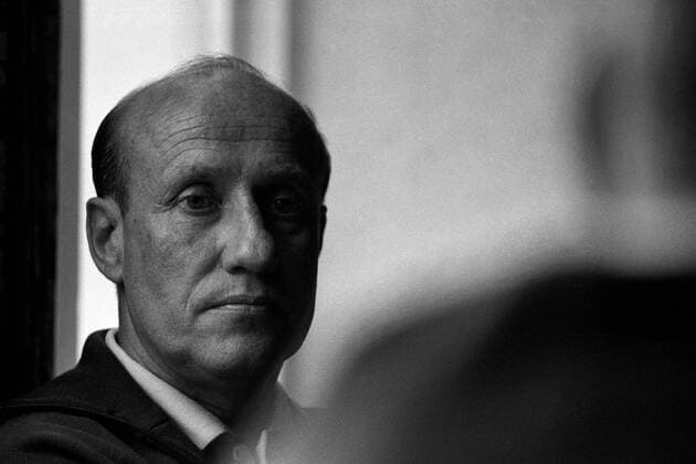 Bundestrainer Helmut Schön (BR Deutschland) mit erheblichen Sorgenfalten Fußball WM Herren Weltmeisterschaft 1966, Nationalmannschaft, Nationalteam, BRD, Porträt Nachdenklichkeit,