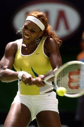 Serena Williams (USA) - beidhändige Rückhand Tennis Damen Australian Open 2005, Grand Slam, WTA Tour Einzelbild Melbourne Dynamik, Kraft,