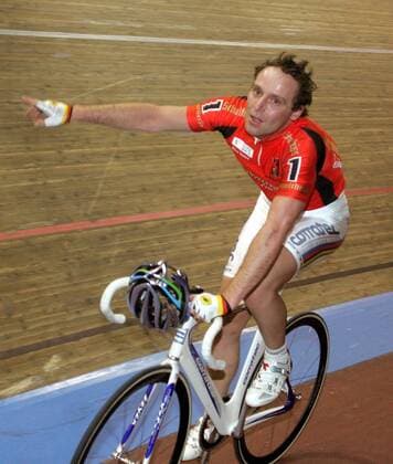 Guido Fulst (Deutschland) - Jubel Radsport Herren 94. Berliner 6 Tage Rennen 2005, Sechstagerennen, Sechstage, Sechs, Sixdays, six days, Vdig Einzelbild Berlin Freude,
