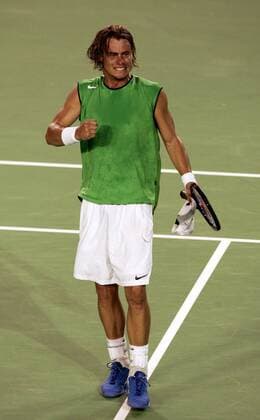 Lleyton Hewitt (Australien) jubelt Tennis Herren Australian Open 2005, ATP Tour, Grand Slam, Hartplatz, Hardcourt, Hartplatztennis, Hartplatzturnier Einzelbild pan8144 Melbourne Freude,  