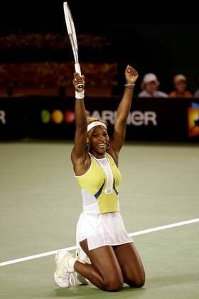 Serena Williams (USA) - Siegesjubel Tennis Damen Australian Open 2005, Grand Slam, WTA-Tour, Hartplatz, Hardcourt, Hartplatztennis, Hartplatzturnier, Einzelbild Melbourne Glück Freude,
