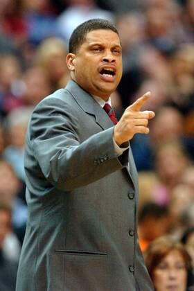 Headcoach Eddie Jordan (Washington) gibt Anweisungen - !! (Icon74910759) Basketball Herren NBA 2004 2005, Washington Wizards, Vdig Einzelbild Washington EDITORIAL USE ONLY