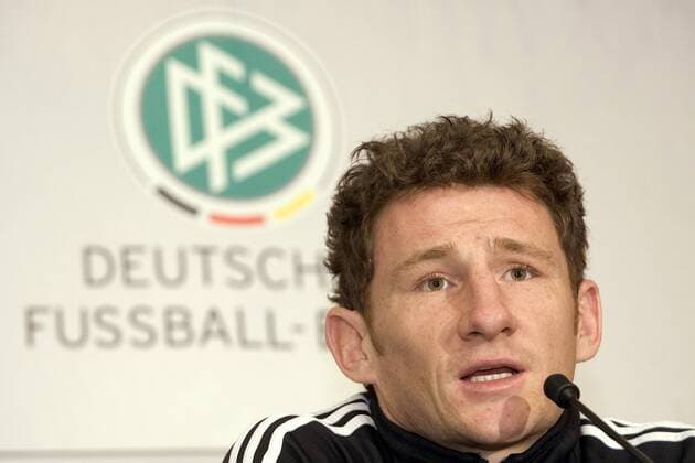 Paul Freier (Deutschland) während der Pressekonferenz Fußball Herren Nationalmannschaft 2005, Nationalteam, Pressekonferenz, PK, Pressetermin, Porträt Düsseldorf