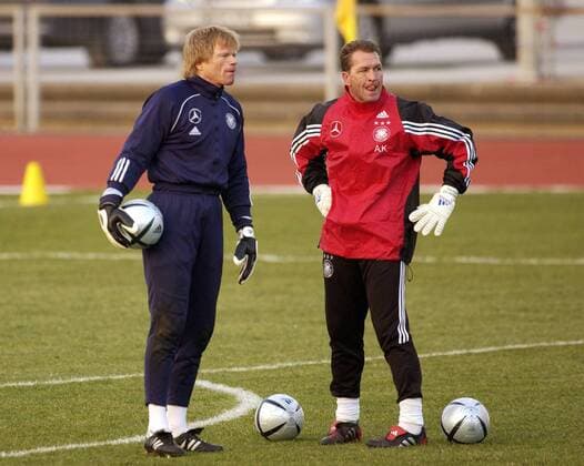 Torwart Oliver Kahn (li.) mit Torwarttrainer Andreas Köpke (beide Deutschland) Fußball Herren Nationalmannschaft 2005, Nationalteam, Vorbereitung, Training, Gruppe Düsseldorf