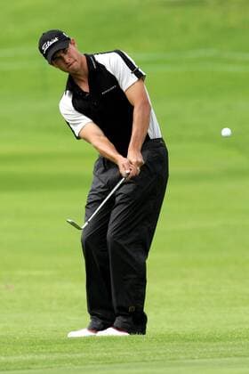 Adam Scott (Australien) beim Schlag vom Fairway - (Icon7404051) Golf Herren Nissan Open 2005, Golfen PGA Tour Einzelbild Pacific Palisades EDITORIAL USE ONLY