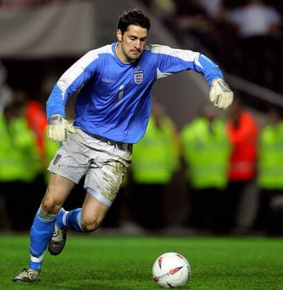 Torwart Scott Carson (England U21) am Ball -  Fußball Länderspiel Herren U 21 Europameisterschaftsqualifikation 2005, Qualifikation, Länderspiel, Vdig Einzelbild Hull Dynamik,