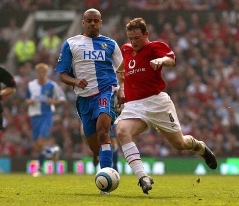 Wayne Rooney (re., Manchester United) gegen Steven Reid (Blackburn) -  Fußball Herren English Premier League 2004 2005, 1. Englische Liga, Manchester United - Blackburn Rovers 0:0, Vdig Gruppe Manchester Dynamik,