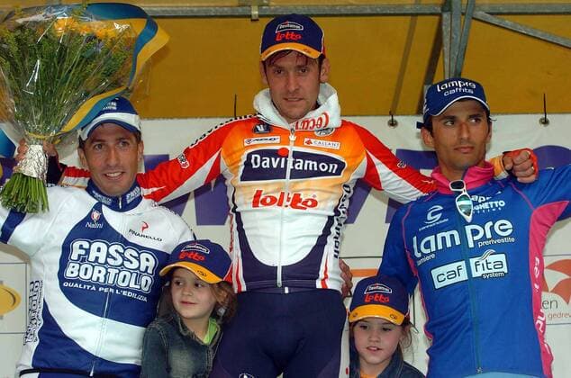 Siegerehrung Gent - Wevelgem, v.li.: Juan Antonio Flecha (Spanien Fassa Bortolo, Platz 2), Sieger Nico Mattan (Belgien Davitamon Lotto) und Daniele Bennati (Italien Lampre, Platz 3) - Radsport Herren Gent - Wevelgem 2005, ProTour, Straßenradsport, Straße, Rad, Vdig Gruppe Freude,