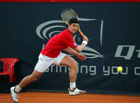 Richard Gasquet (Frankreich) - Rückhand Tennis Herren Masters Series Hamburg 2005, Finale, Endspiel, ATP Tour Einzelbild Am Rothenbaum Hamburg Dynamik,
