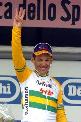 Etappensieger Robbie McEwen (Australien Davitamon Lotto) -  Radsport Herren 88. Giro d Italia 2005, dItalia, ProTour, Straßenradsport, Straße, Rad, Vdig Einzelbild 10. Etappe Ravenna - Rossano Veneto Freude,