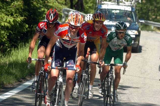 Christophe le Mevel (Frankreich Credit Agricole, re.) entkommt während der 16. Etappe des Giro d Italia von Lissone nach Varazze mit einer Ausreißergruppe -  Radsport Herren 88. Giro d Italia 2005, dItalia, ProTour, Straßenradsport, Straße, Rad Gruppe 16. Etappe: Lissone - Varazze