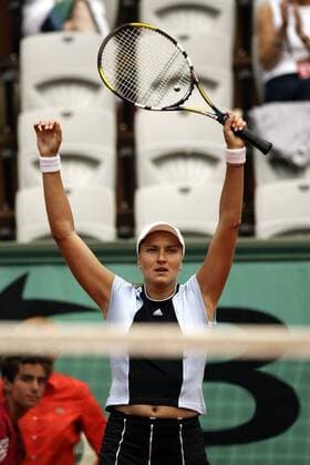 Nadia Petrova (Rußland) jubelt Tennis Damen French Open 2005, Grand Slam, WTA Tour, Viertelfinale Einzelbild Paris, Roland Garros