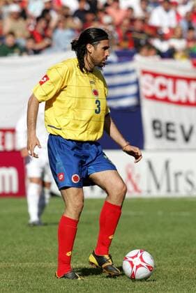 Mario Yepes (Kolumbien) am Ball - (Icon9182383) Fußball Länderspiel Herren Länderspiel 2005, Freundschaftsspiel, Test, Testspiel, Nationalmannschaft, Nationalteam, Vdig Einzelbild East Rutherford Dynamik, EDITORIAL USE ONLY