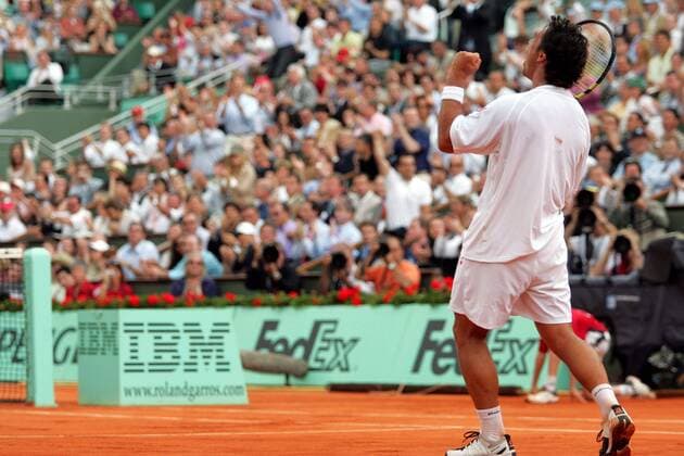 Mariano Puerta (Argentinien) jubelt Tennis Herren French Open 2005, Grand Slam, ATP Tour, Halbfinale Einzelbild pan9629 Paris Roland Garros Freude,  