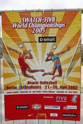 Werbeplakat für die Swatch FIVB World Championships 2005 in Berlin Beachvolleyball WM Herren Vorschau Beach Weltmeisterschaft 2005, Einzelbild Berlin