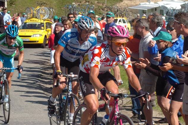 Alexander Winokurow (Kasachstan T Mobile, re.) vor Lance Armstrong (USA Discovery Channel) -  Radsport Herren Dauphine Libere 2005, Straßenradsport, Straße, Rad Gruppe