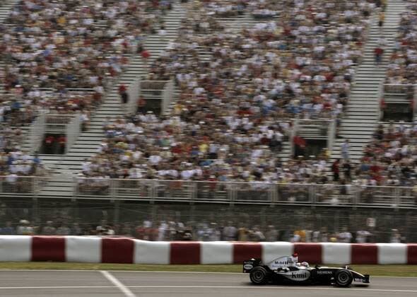 Kimi Räikkönen (Finnland McLaren Mercedes) in seinem Boliden Motorsport Grand Prix Herren Großer Preis von Kanada 2005, Formel 1 Weltmeisterschaft, F1, F, GP, WM, Qualifying Einzelbild Montreal Dynamik,