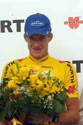 Michael Rogers (Australien Quick Step) trägt auch nach der 7. Etappe das gelbe Trikot des Gesamtführenden -  Radsport Herren Tour de Suisse 2005, ProTour, Straßenradsport, Straße, Rad Einzelbild 7. Etappe Einsiedeln - Genk