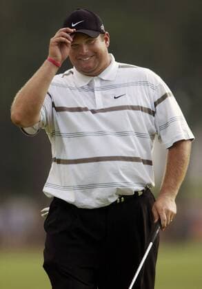 Jason Gore (USA) tippt zufrieden an sein Nike Basecap - (Icon7170008) Golf Herren US Open 2005, Golfen, PGA Tour Einzelbild Pinehurst Freude, EDITORIAL USE ONLY