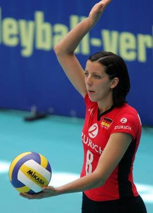 Cornelia Dumler (Deutschland) - Angabe Volleyball Länderspiel Damen Weltmeisterschaftsqualifikation 2005, Länderspiel, Qualifikation, Einzelbild Dresden