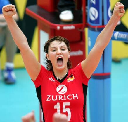 Angelina Grün (Deutschland) jubelt Volleyball Länderspiel Damen Weltmeisterschaftsqualifikation 2005, Länderspiel, Qualifikation, Einzelbild Dresden Freude, Begeisterung,