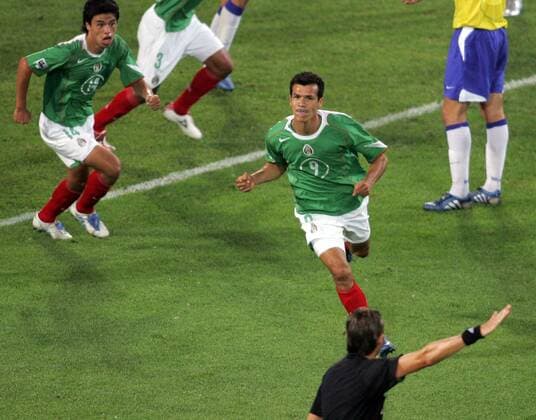 Jared Borgetti (Mexico) - Torjubel Fußball Länderspiel Herren Confederationscup 2005, Confederations Cup, Konföderationencup, Konföderationen, Confedcup, Confed Gruppe Hannover Dynamik,