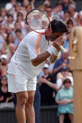 Paradorn Srichaphan (Thailand) fassungslos Tennis Herren All England Championships 2005, Grand Slam, ATP Tour Einzelbild Wimbledon London