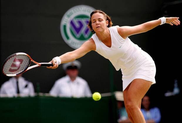 Lindsay Davenport (USA) - Vorhand Tennis Damen All England Championships 2005, WTA Tour, Grand Slam Einzelbild Wimbledon London Dynamik,